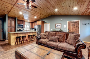 Country Club Cabin